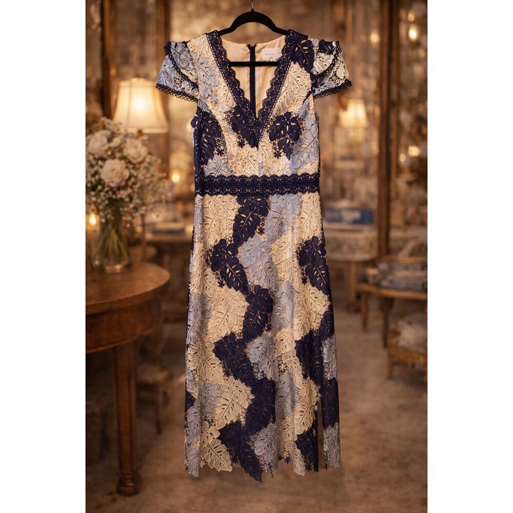 Adelyn Rae Adeline Palm Lace Midi Dress Blue White Scalloped Guest M Romantic